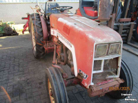 Smalspoor tractor International 433