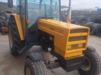 Tractor / Trekker Renault 681 2wd