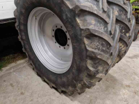 Wielen, Banden, Velgen & Afstandsringen  380/105r54  600/65r34   320/105r54
