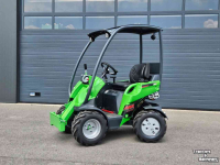 Shovel / Wiellader / Kniklader Avant 225 Mini-lader