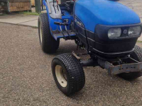 Compact tractor New Holland TC 21 d