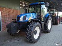 Tractor / Trekker New Holland TSA 135
