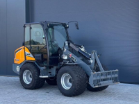 Shovel / Wiellader / Kniklader Giant G3500