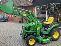 Compact tractor John Deere 2026R