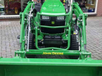 Compact tractor John Deere 2026R