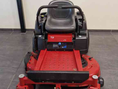 Zitmaaier Toro time cutter ZS4200S