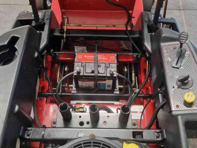 Zitmaaier Toro time cutter ZS4200S