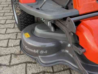 Zitmaaier Husqvarna R214T