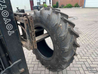 Wielen, Banden, Velgen & Afstandsringen Taurus 16.9R30 demo eenling