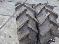 Wielen, Banden, Velgen & Afstandsringen Taurus 320/70R20