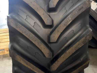 Wielen, Banden, Velgen & Afstandsringen BKT 900/50R42 + 710/55R28 of 710/55R30