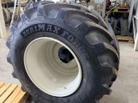 Wielen, Banden, Velgen & Afstandsringen BKT 900/50R42 + 710/55R28 of 710/55R30