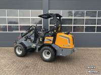 Shovel / Wiellader / Kniklader Giant G2700HD