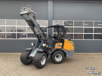 Shovel / Wiellader / Kniklader Giant G2700HD