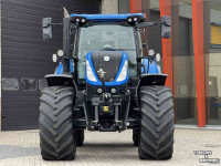 Tractor / Trekker New Holland T7.260AC vario Stage V Fronthef Lucht Hydr. rem GPS 50km
