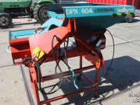 Kunstmeststrooier Sulky DPX604 kunstmeststrooier opengewerkt showmodel voor onderdelen