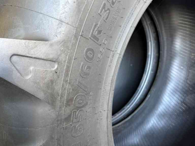 Wielen, Banden, Velgen & Afstandsringen Michelin 650/60R38