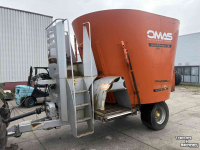 Voermengwagen Vertikaal  Omas California 16