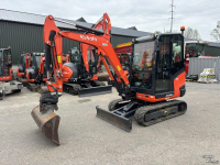 Bandenkraan / Graafmachine op wielen Kubota KX030-4