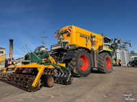 Mesttank Claas Xerion