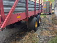 Opraapwagen Taarup 1030