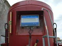 Voermengwagen Vertikaal Strautmann verti mix 3101