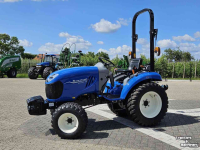 Compact tractor New Holland BOOMER 25