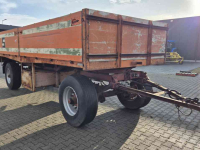 Vierwielige wagen / Landbouwwagen  Landbouwwagen plattewagen aanhanger balenwagen