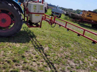 Gedragen Veldspuit Agromet Veldspuit 400 ltr  met 10 mtr sproeiboom