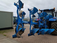 Ploegen Lemken Juwel 8 vario 4-schaar