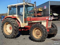 Tractor / Trekker International 844 SB