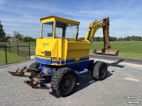 Graafmachine Schaeff HML 15 mobiel midigraver