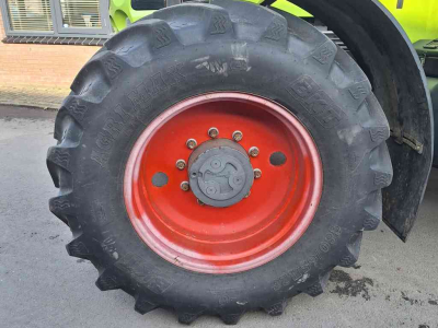 Tractor / Trekker Claas Arion 630