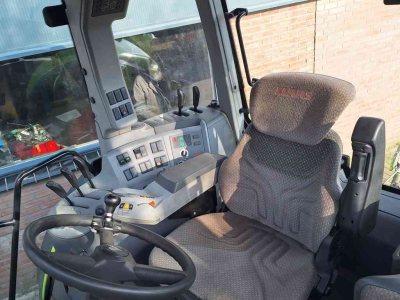 Tractor / Trekker Claas Arion 630