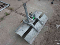 Manegevlakker / Bodemsleep / Bodemvlakker Qmac 1 meter Manegevlakker / Bodemsleep / Bodemvlakker paardenbaksleep 100 cm