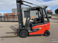Heftruck Linde E25 enkel 238 uur!!!!