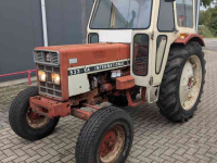 Compact tractor International 533