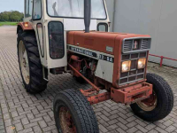 Compact tractor International 533