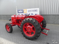 Tractor / Trekker David Brown D25