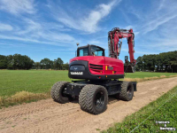 Bandenkraan / Graafmachine op wielen Yanmar B110W Demo