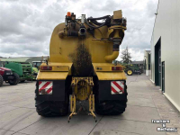 Zelfrijdende mest-trike Challenger Terragator TG8133 Mesttrike Brandschade