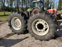 Wielen, Banden, Velgen & Afstandsringen Ford 16.9R26
