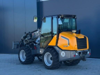 Shovel / Wiellader / Kniklader Giant G3500