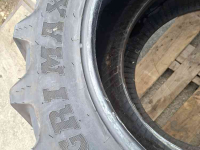 Wielen, Banden, Velgen & Afstandsringen BKT 340/85R28