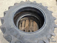 Wielen, Banden, Velgen & Afstandsringen BKT 340/85R28