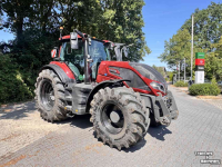 Tractor / Trekker Valtra Q305