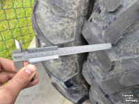 Wielen, Banden, Velgen & Afstandsringen Alliance 270/95R32