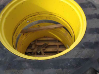 Wielen, Banden, Velgen & Afstandsringen  420/85R38 360/70R28