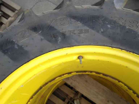 Wielen, Banden, Velgen & Afstandsringen  420/85R38 360/70R28