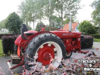 Oldtimers Farmall B-450 Oldtimer Tractor